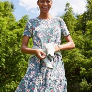 Loft Women’s Floral Flounce Swing Dress